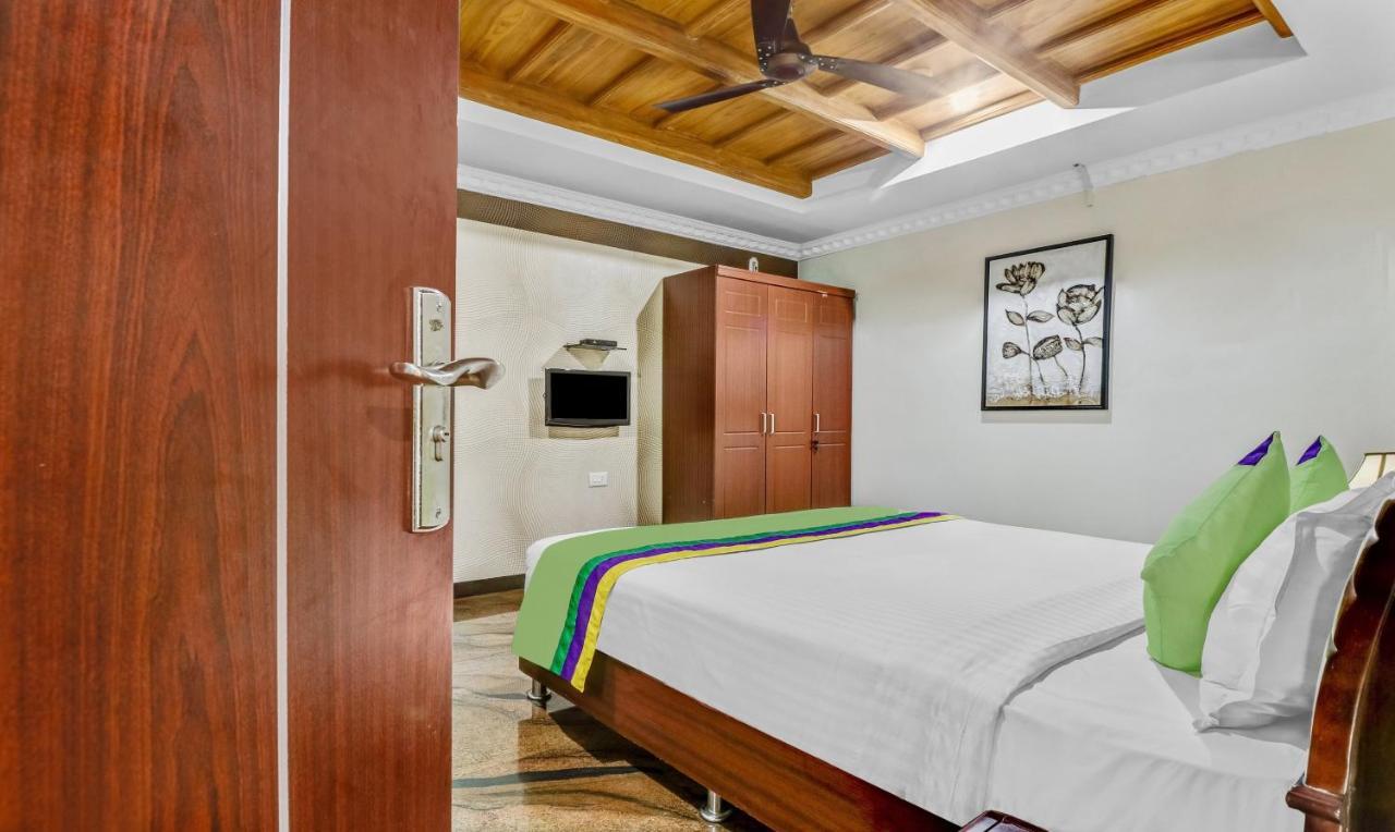Treebo Symphony Hotels And Resorts Angamally Kizhake Chālakudi 外观 照片