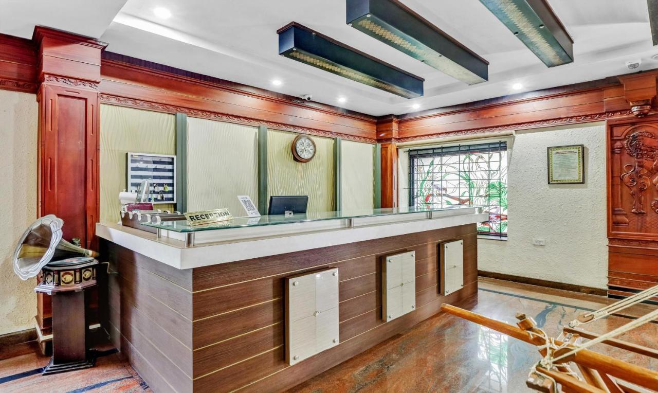 Treebo Symphony Hotels And Resorts Angamally Kizhake Chālakudi 外观 照片